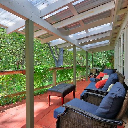 ウィンバリー Creekside Cabins - The Getawayヴィラ エクステリア 写真